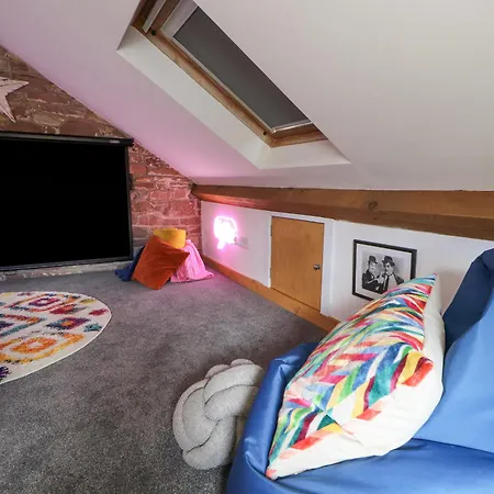 Lands Brow Holiday home